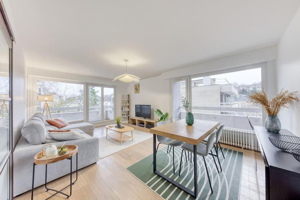 Grand Appartement Spacieux - Proche Paris Sèvres Exterior foto